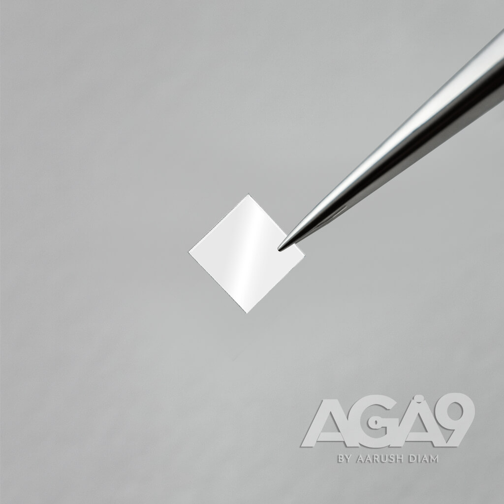 Single Crystal (100) Oriented; Both Side Polished; 3mmx3mm, 0.4mm thickness